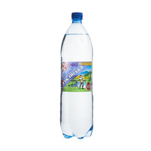 Вода мінеральна Лужанська слабогазована п/е 1,5 л