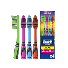 Зубна щітка Орал-Бі (Oral-B) Колорс 40 (Colors 40) середньої жорсткості 4 штуки